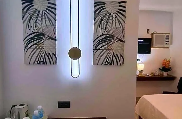 Indino 2&5 Hotel 2*
